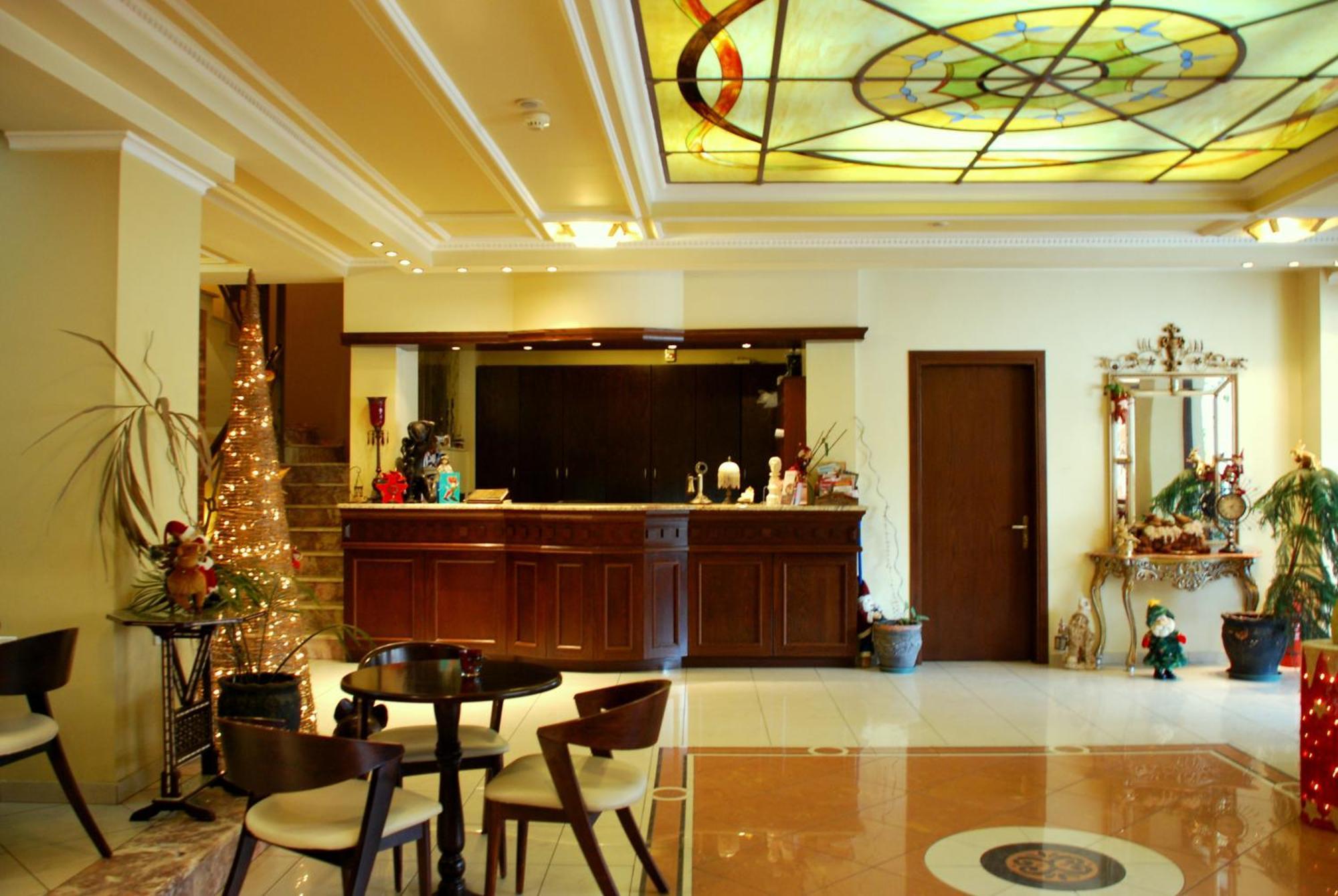 Hotel Pella Giannitsa Ngoại thất bức ảnh