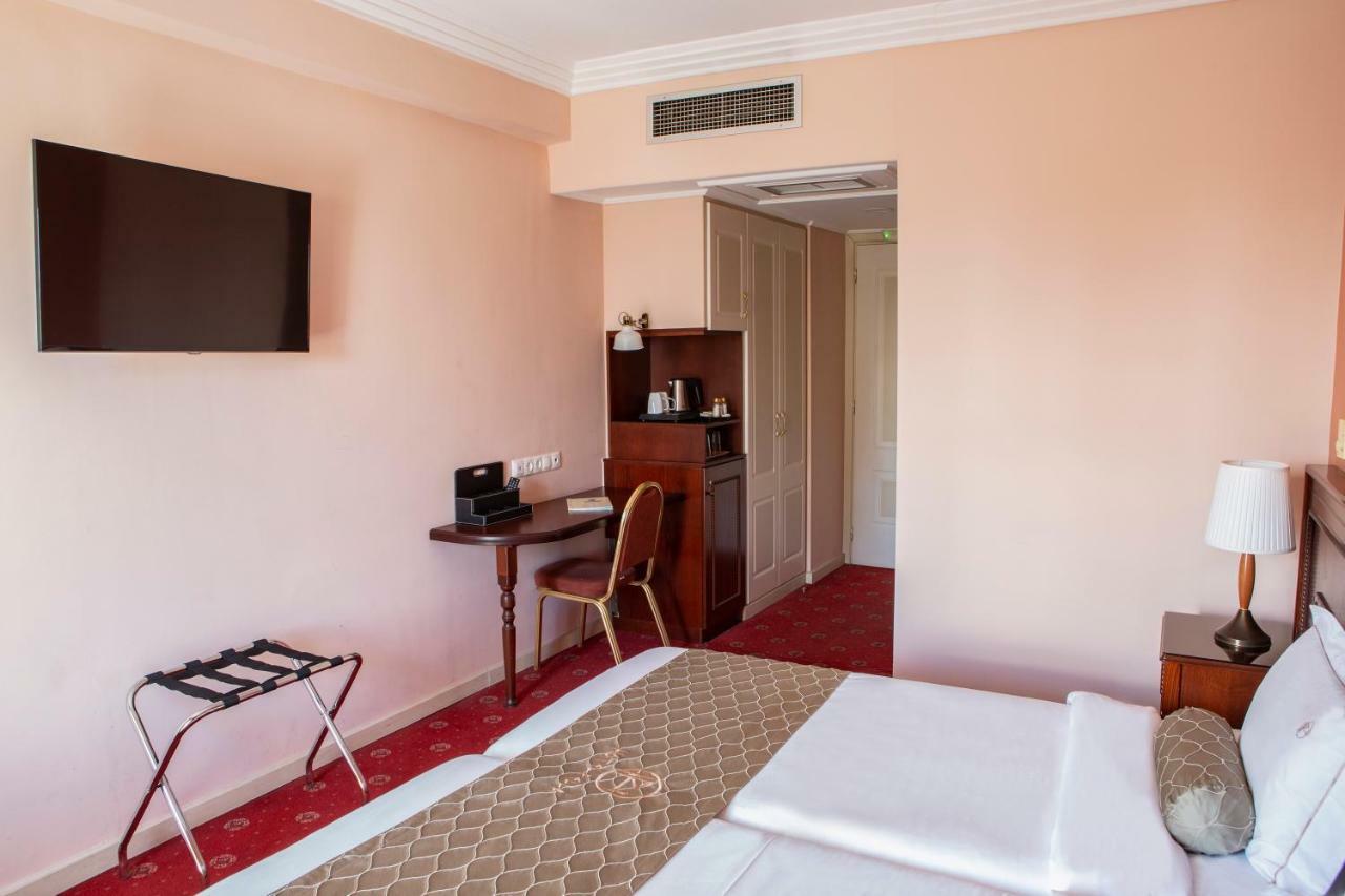 Hotel Pella Giannitsa Ngoại thất bức ảnh