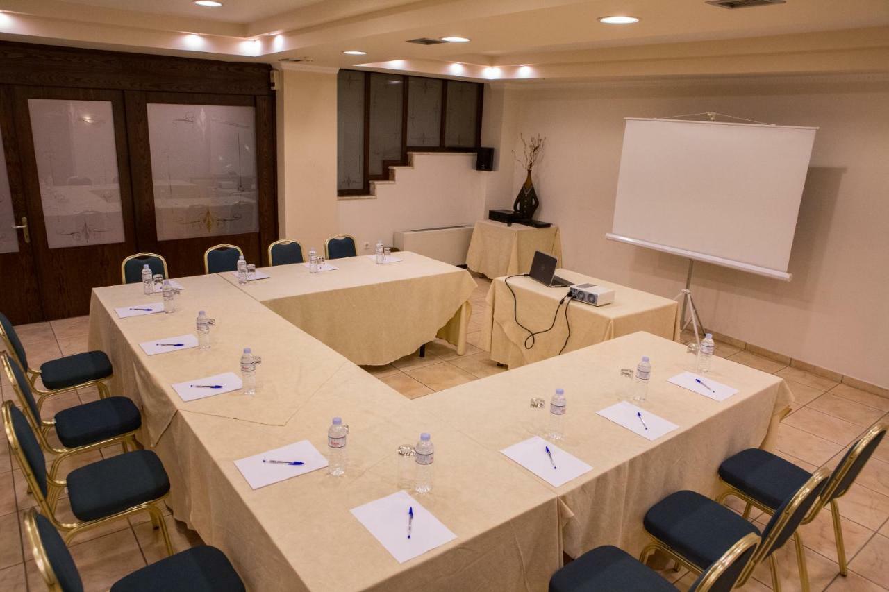 Hotel Pella Giannitsa Ngoại thất bức ảnh