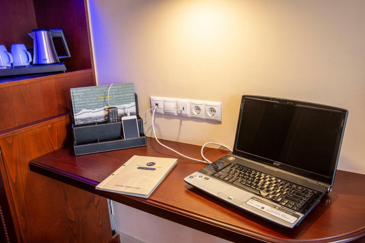 Hotel Pella Giannitsa Ngoại thất bức ảnh