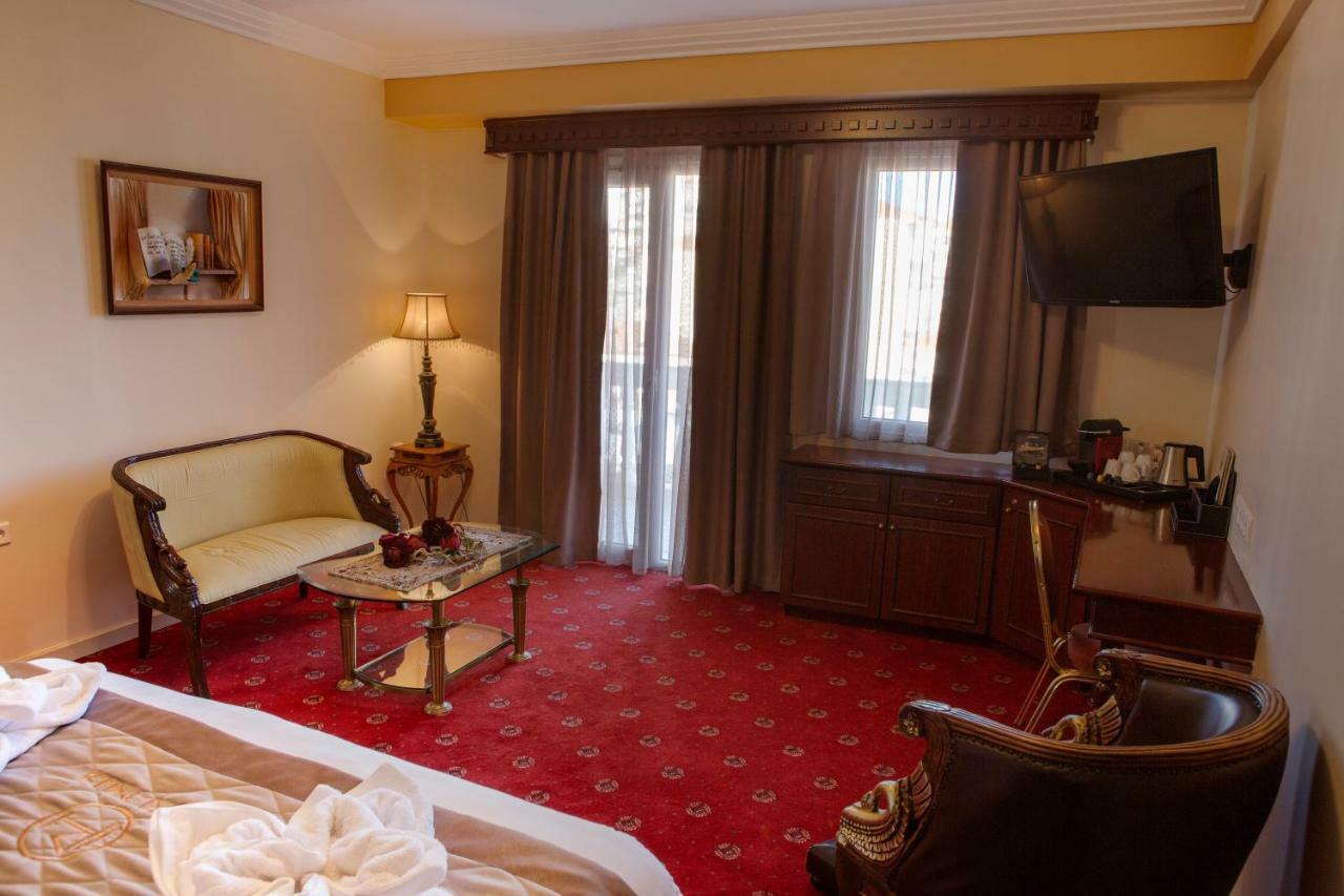 Hotel Pella Giannitsa Ngoại thất bức ảnh