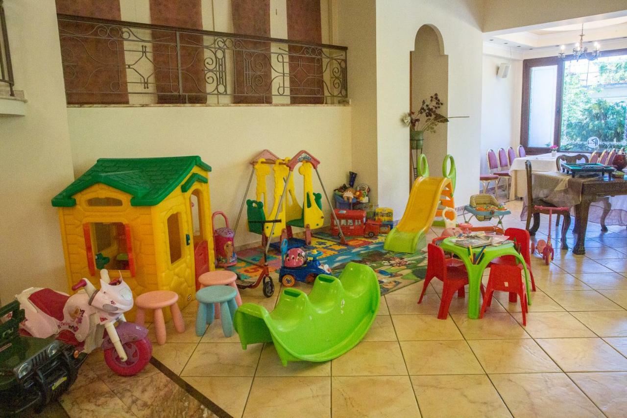 Hotel Pella Giannitsa Ngoại thất bức ảnh