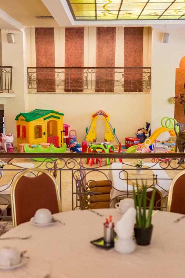Hotel Pella Giannitsa Ngoại thất bức ảnh