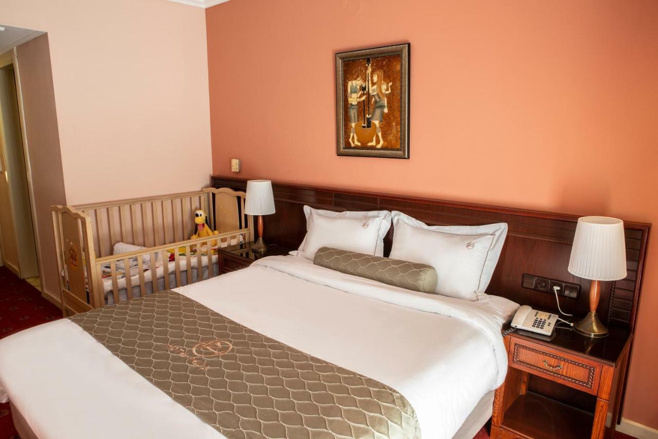 Hotel Pella Giannitsa Ngoại thất bức ảnh